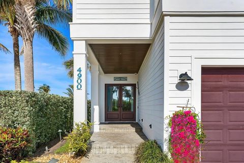 A home in Hutchinson Island