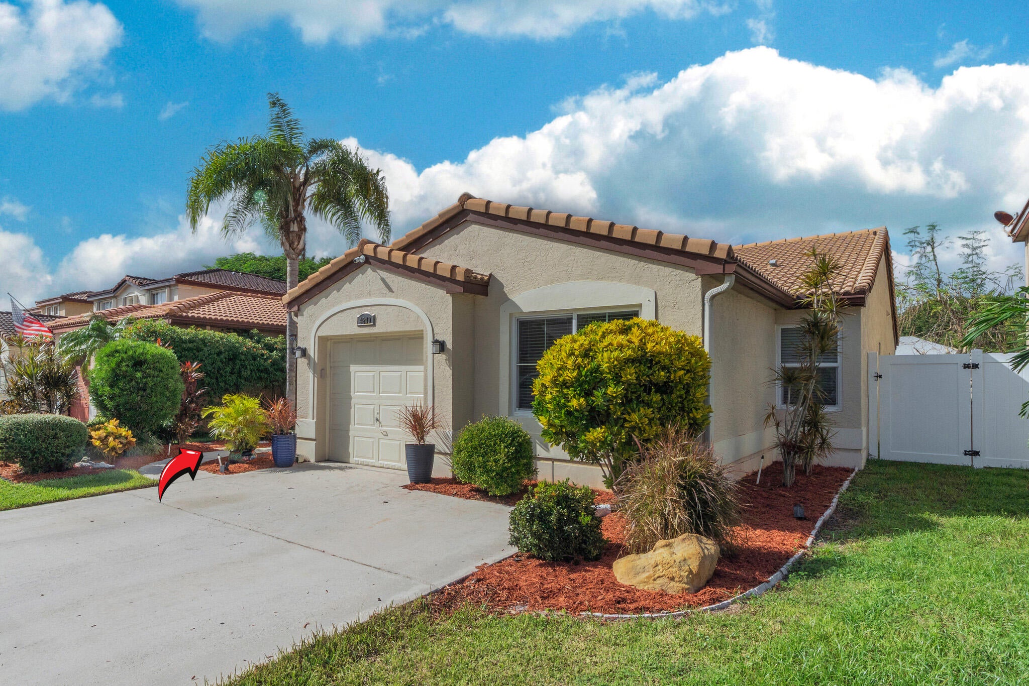 4249 NW 1st Drive