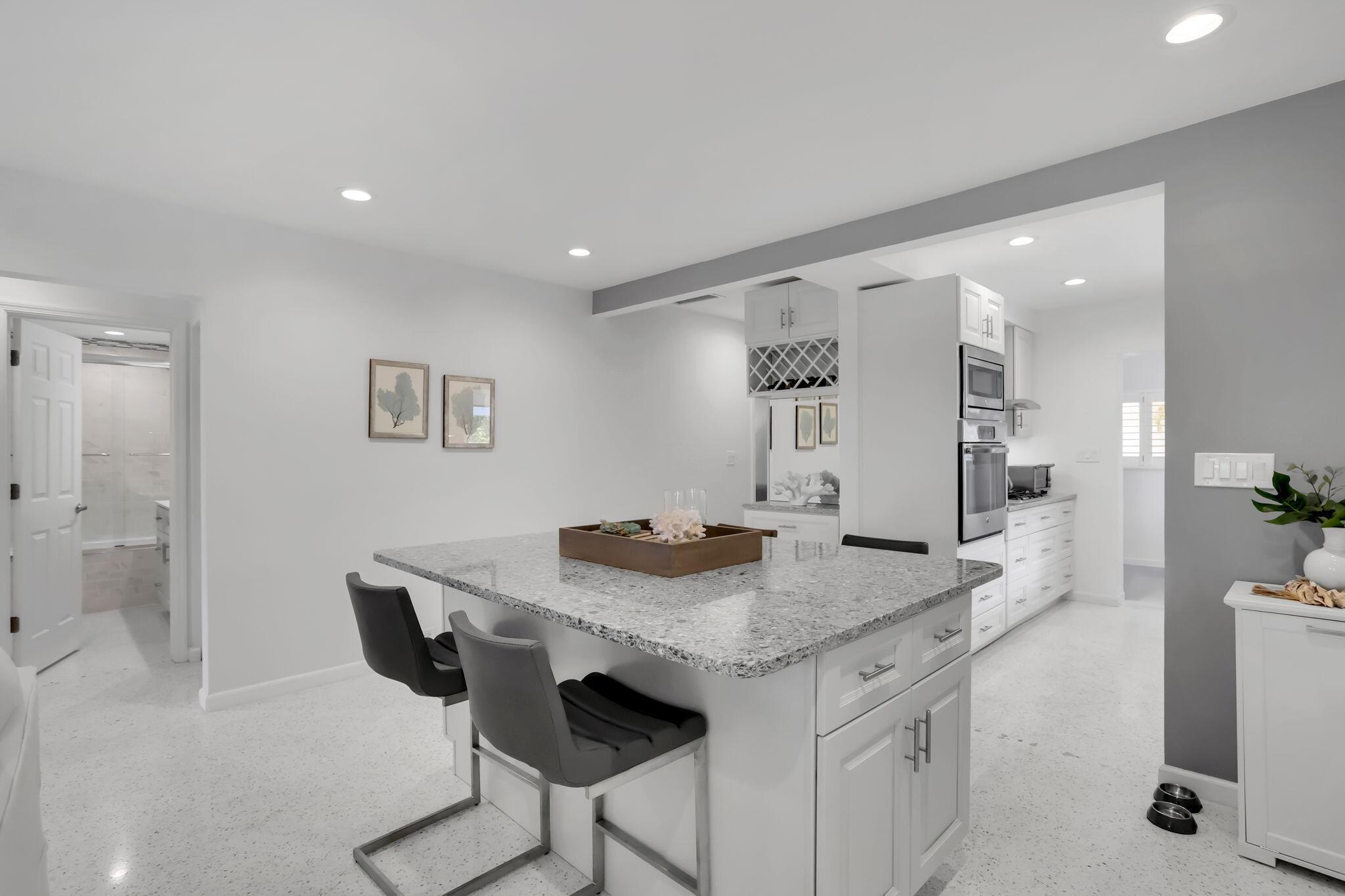 REIDS JOHN B VILLAGE - Residential