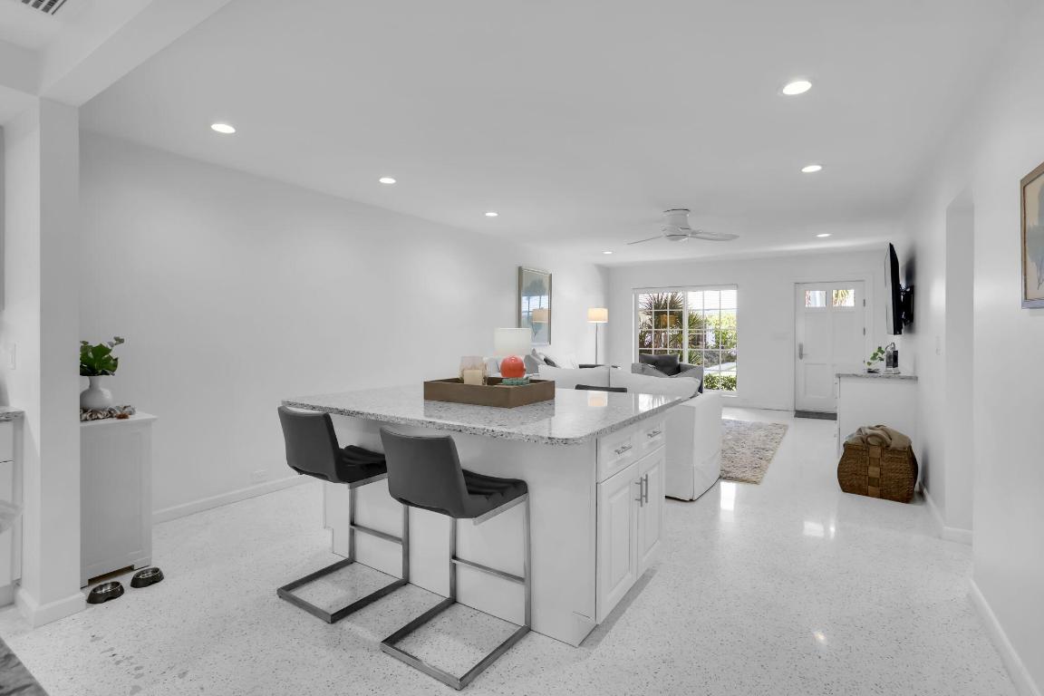 REIDS JOHN B VILLAGE - Residential