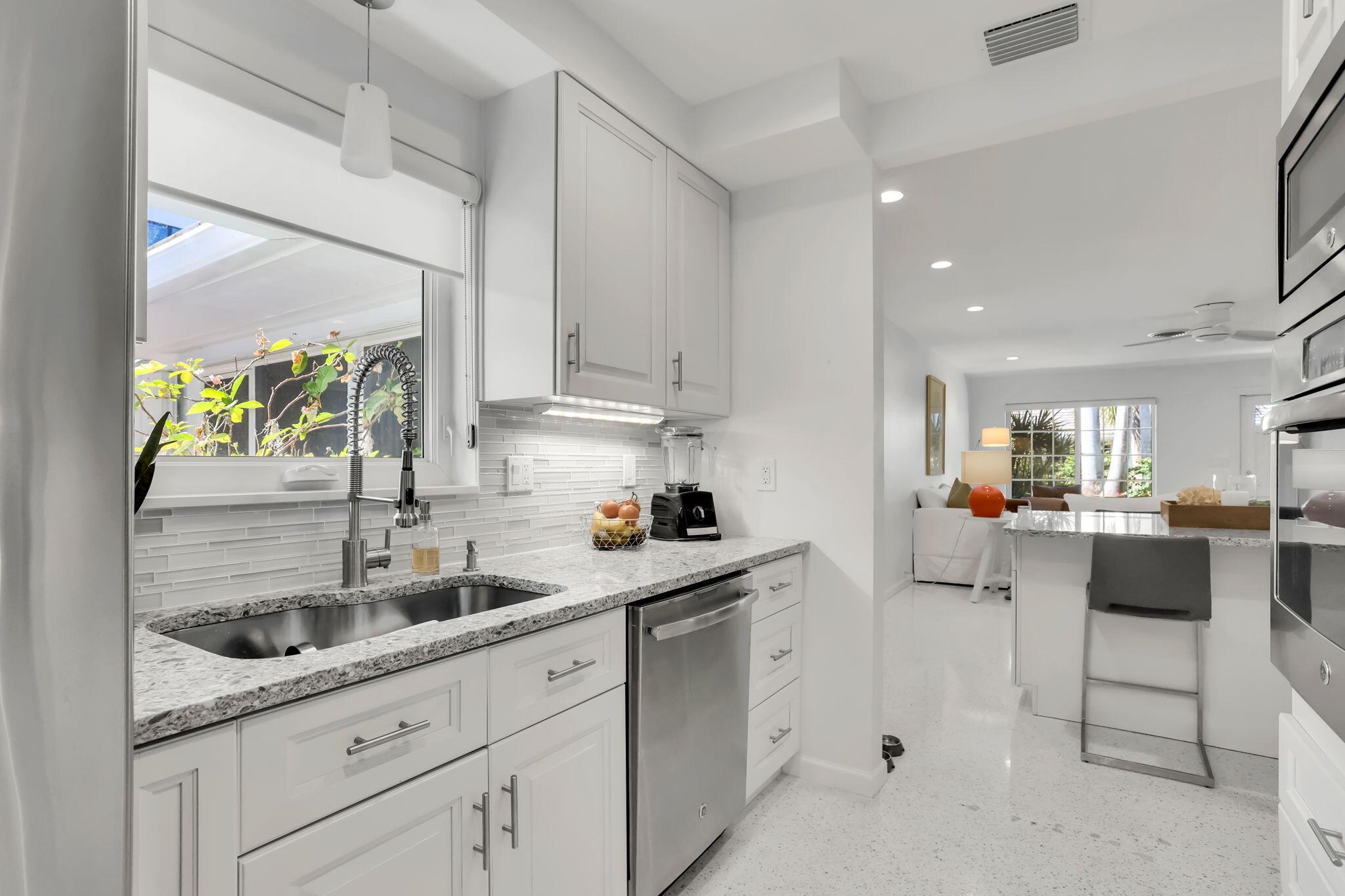 REIDS JOHN B VILLAGE - Residential