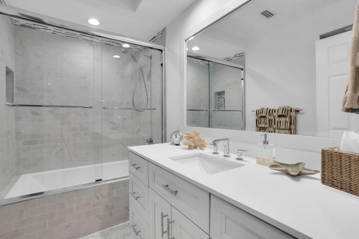 REIDS JOHN B VILLAGE - Residential