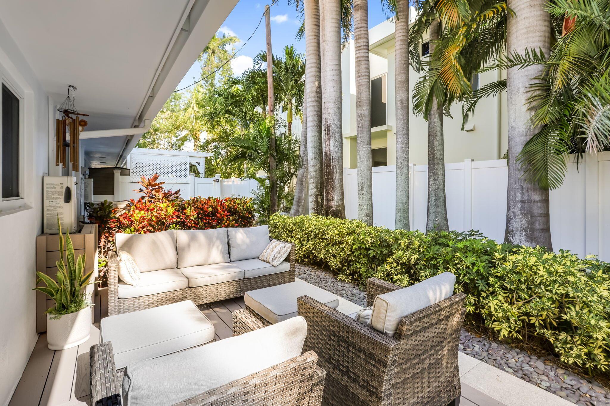 REIDS JOHN B VILLAGE - Residential