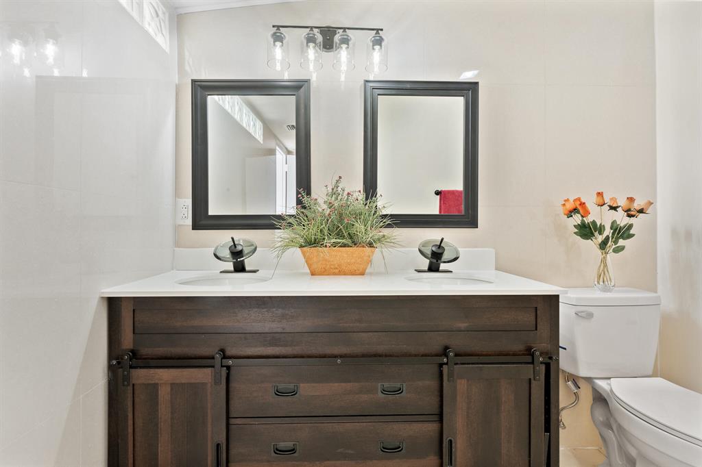 KELSEY CITY - Residential