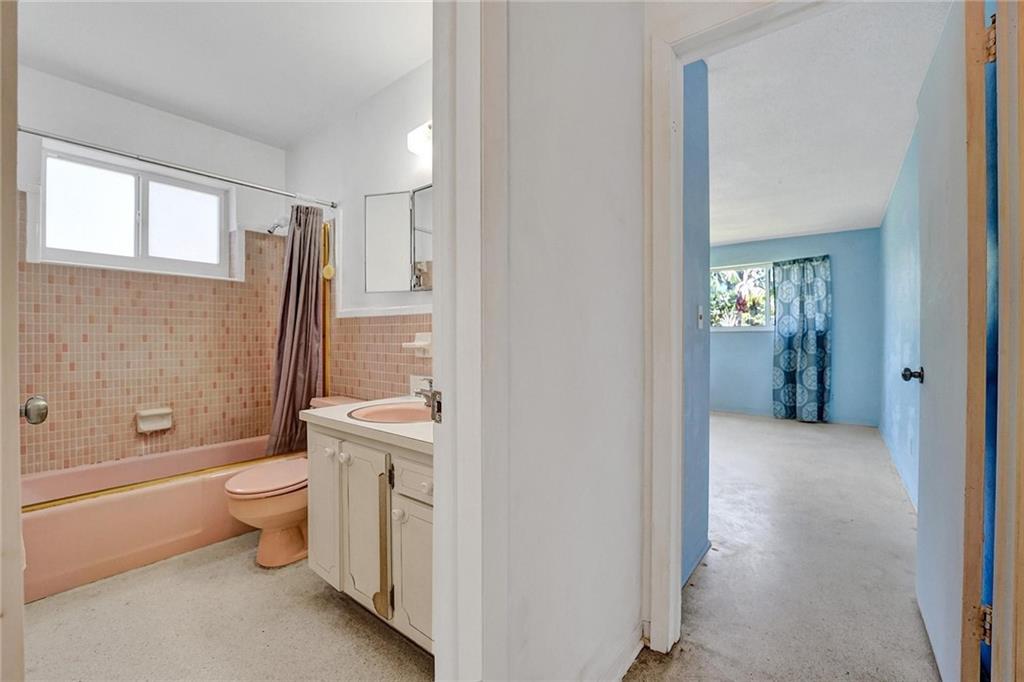Hollywood Hills Amd 6-31 - Residential