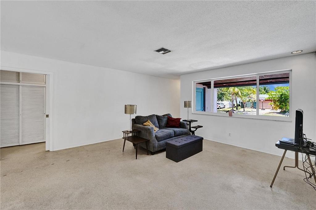Hollywood Hills Amd 6-31 - Residential