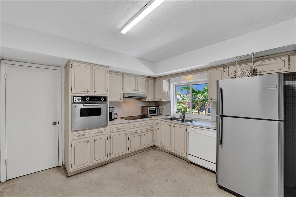 Hollywood Hills Amd 6-31 - Residential