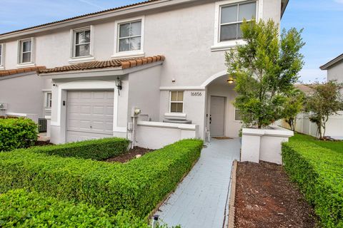 A home in Pembroke Pines