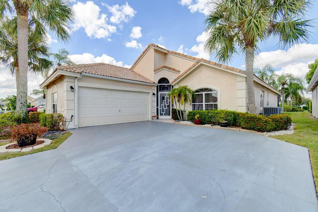 Photo of 14065 Skye Terrace, Delray Beach, FL 33446 (MLS # R10918190)