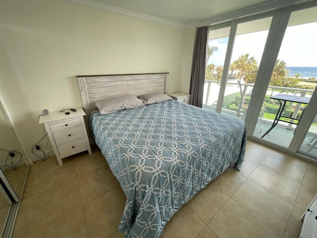 Photo of 333 NE 21st Avenue #408, Deerfield Beach, FL 33441 (MLS # F10479464)