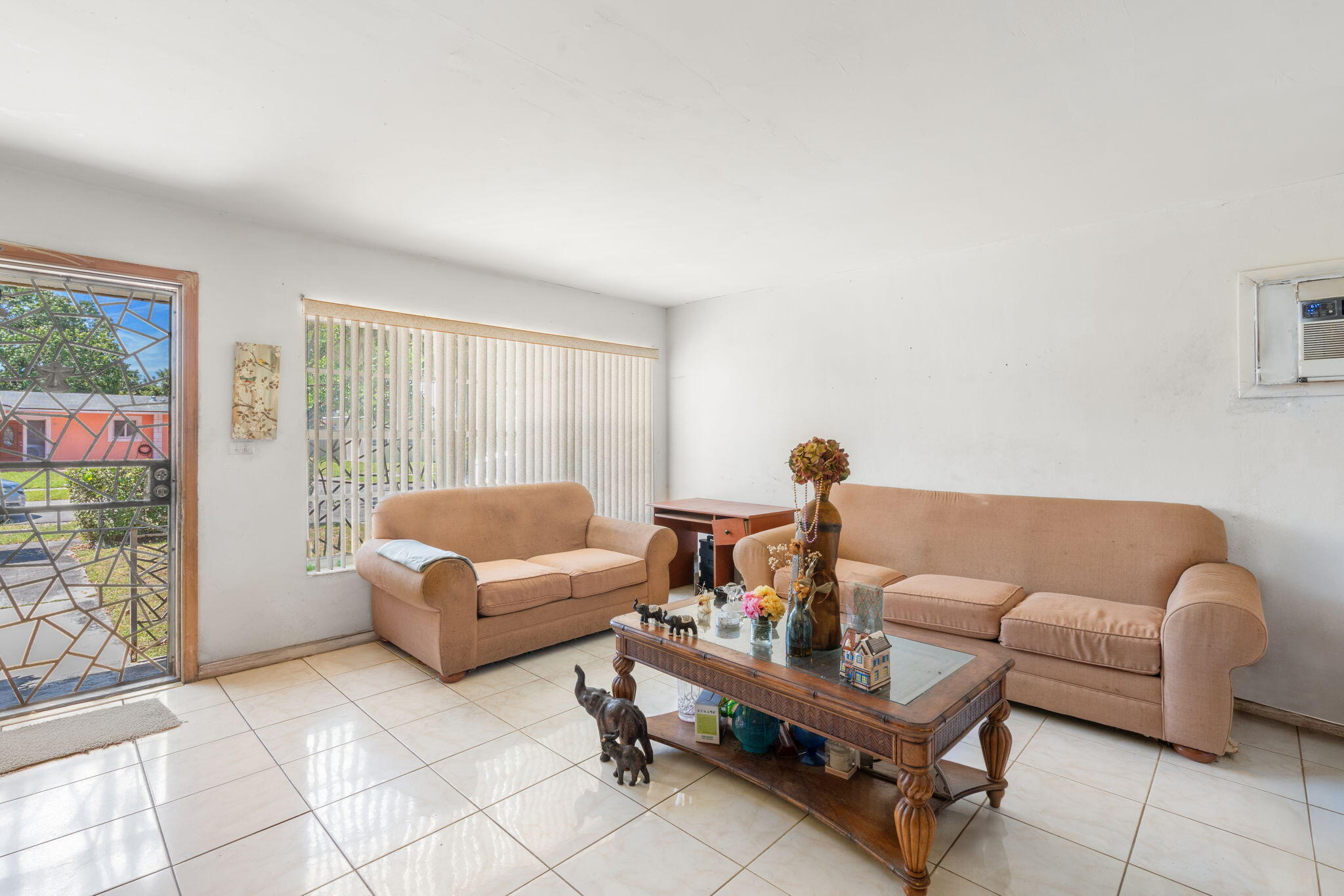 SCOTT LAKE MANOR SEC 8 - Residential