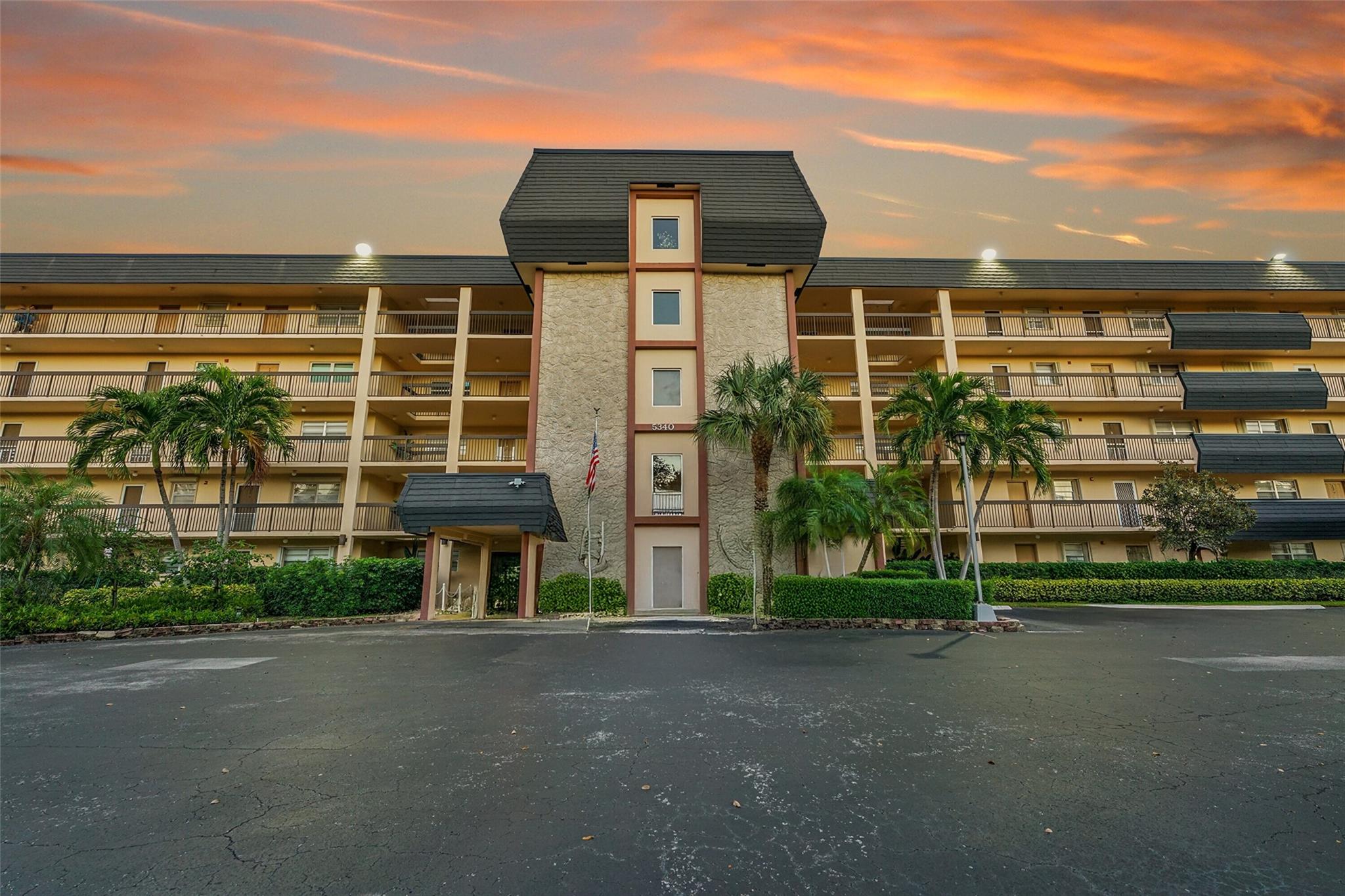 Boca Teeca Condo - Residential