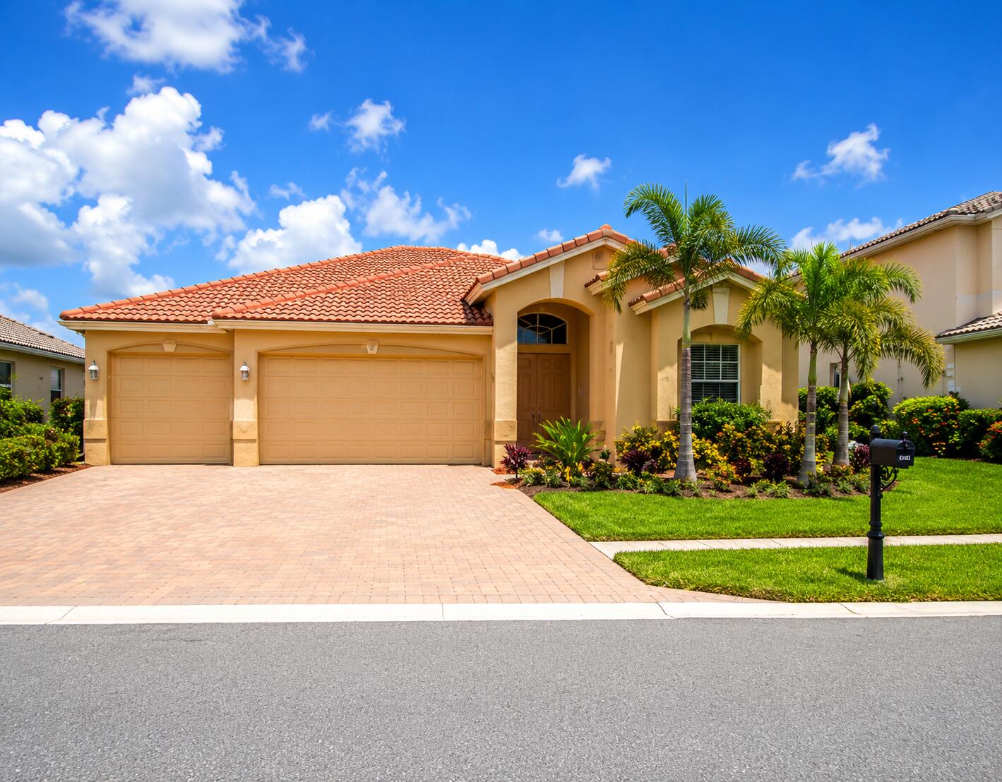 Properties 121 Tuscany Drive