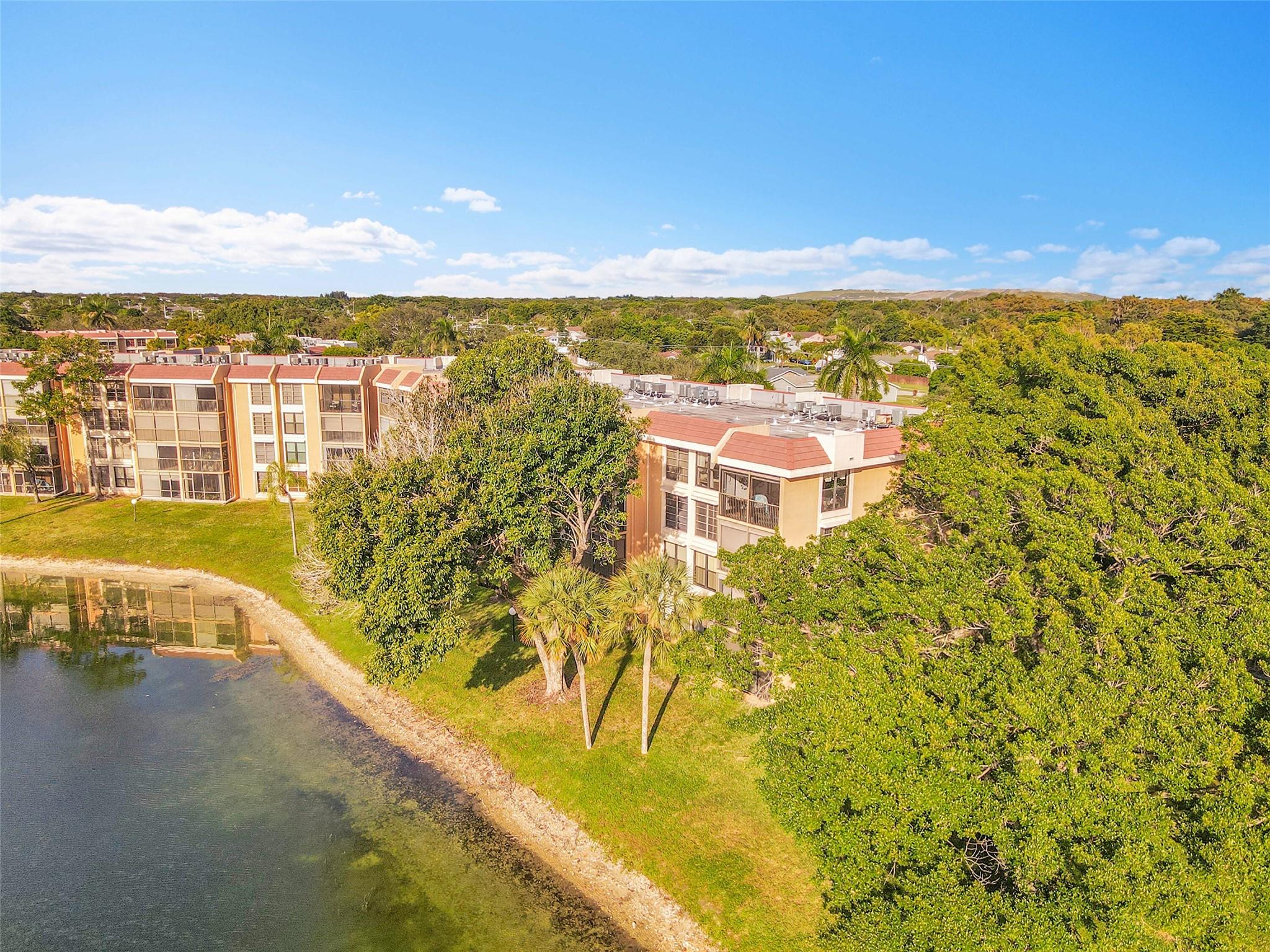 CORAL GATE - Residential