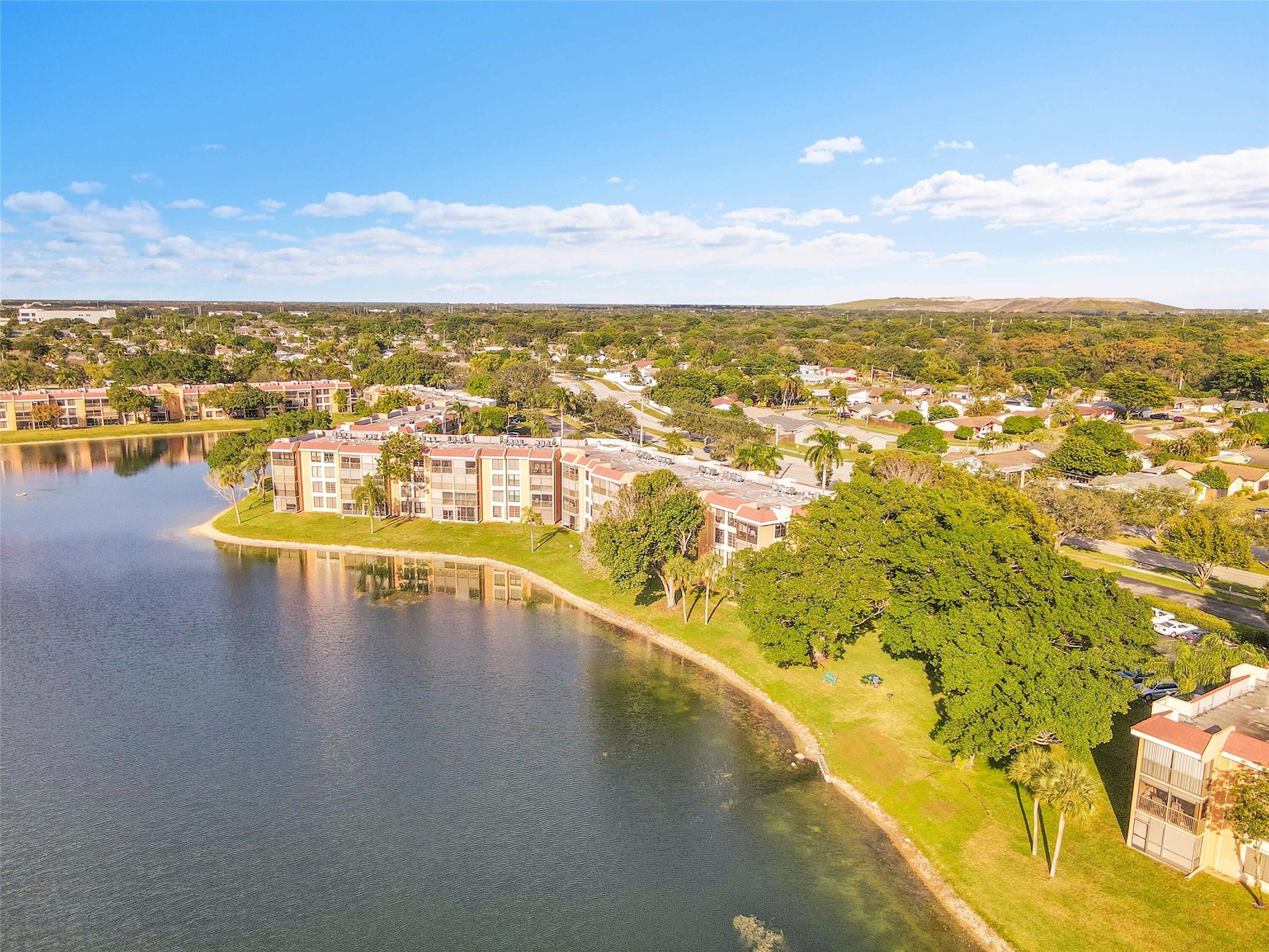 CORAL GATE - Residential