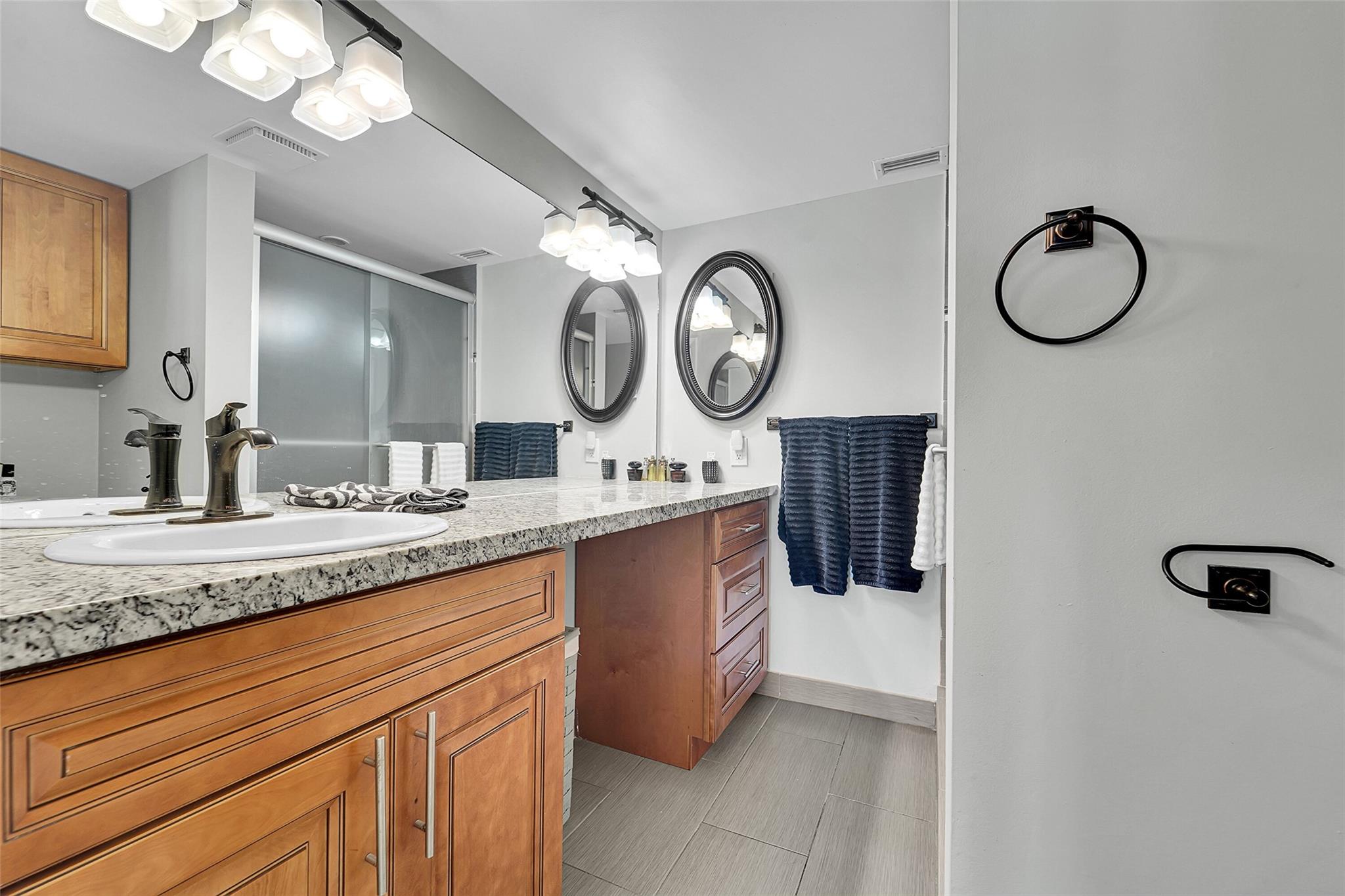 CORAL GATE - Residential