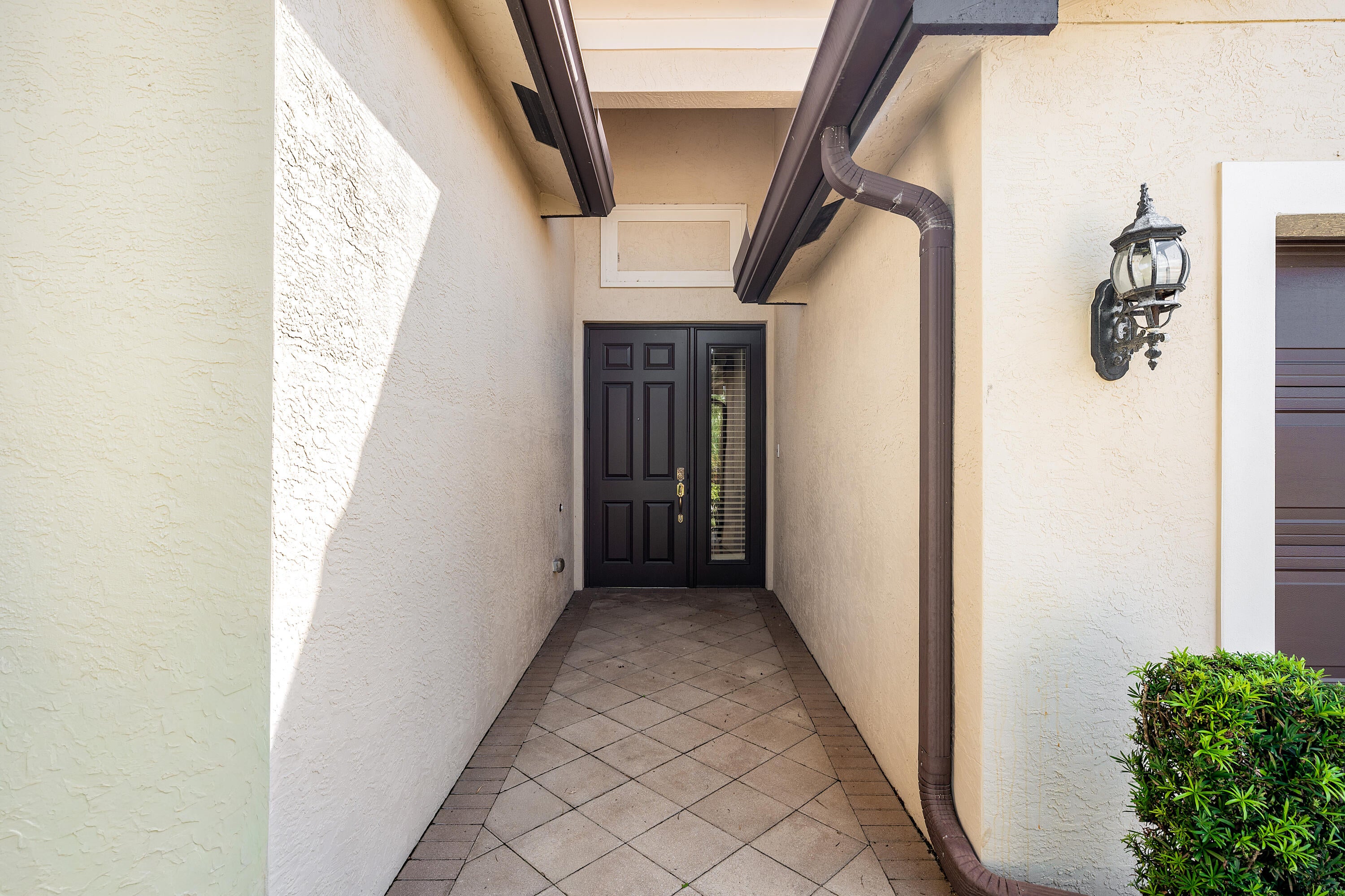 8711 Sunbeam Mountain Terrace