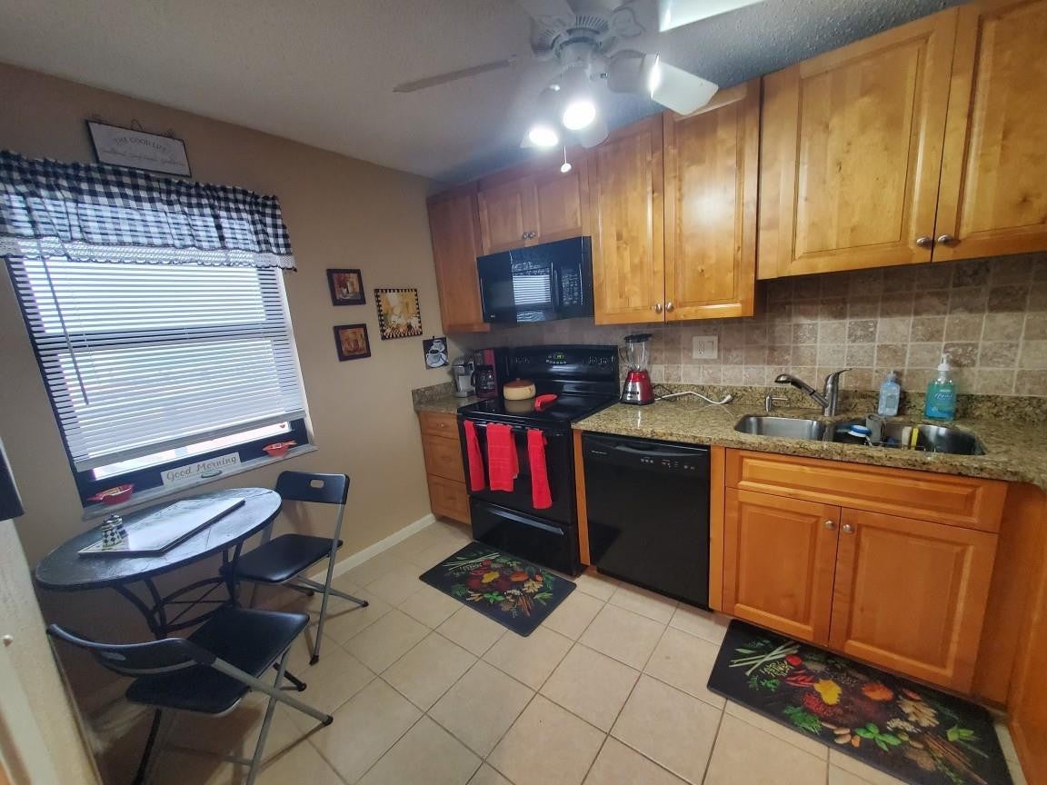 1401 N Riverside Drive 1206