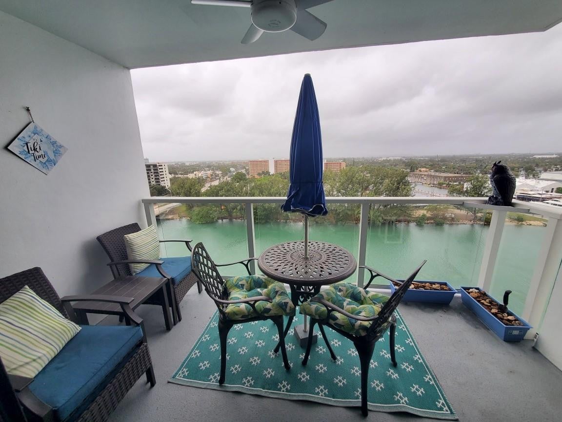 1401 N Riverside Drive 1206