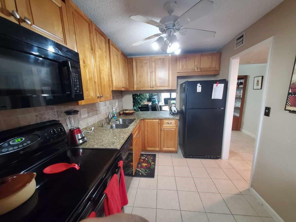 1401 N Riverside Drive 1206