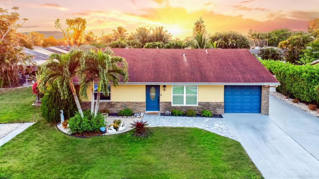 Photo of 4629 Carthage Circle S, Lake Worth, FL 33463 (MLS # R11061005)