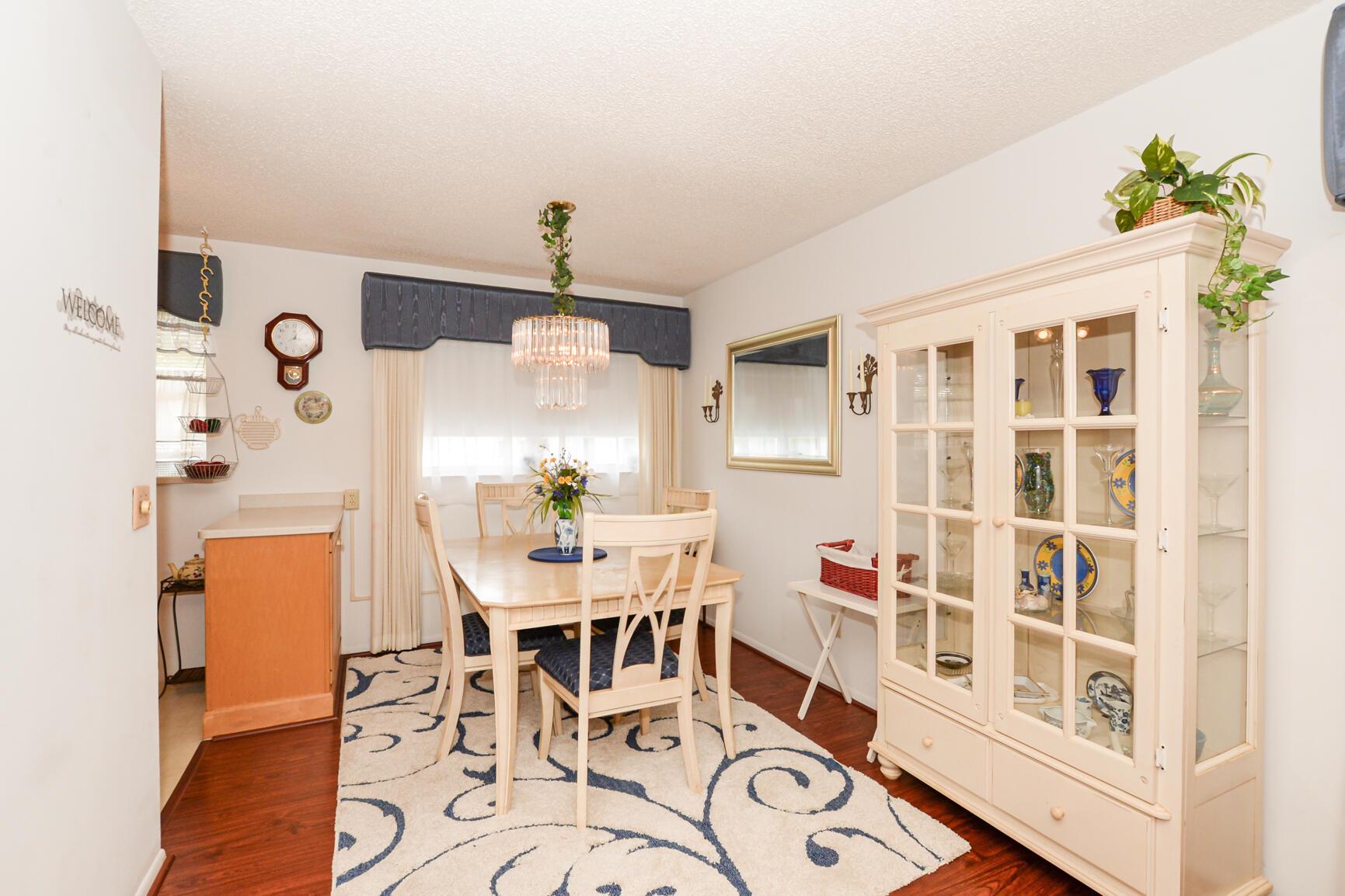 VISTA DEL LAGO CONDO - Residential