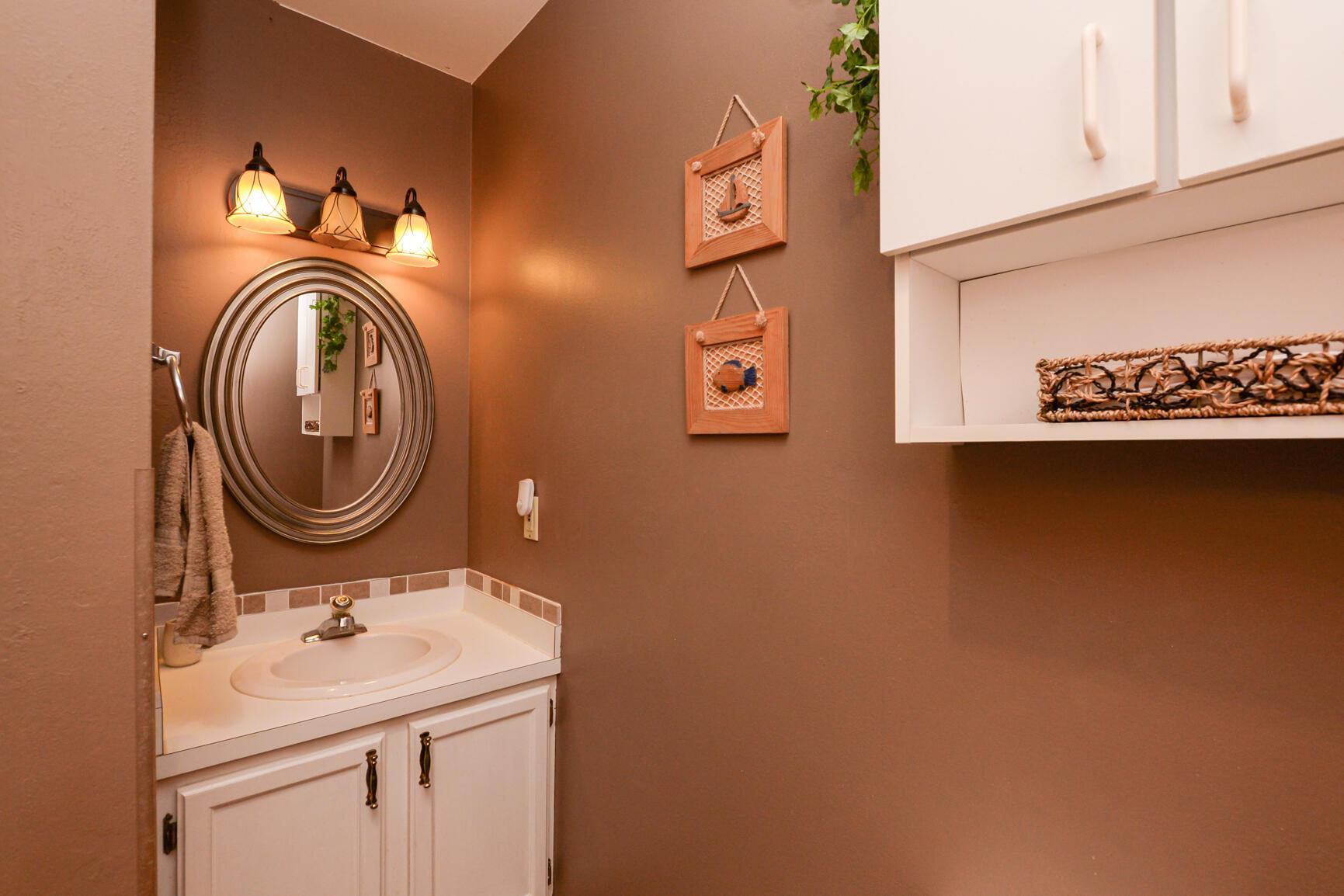 VISTA DEL LAGO CONDO - Residential