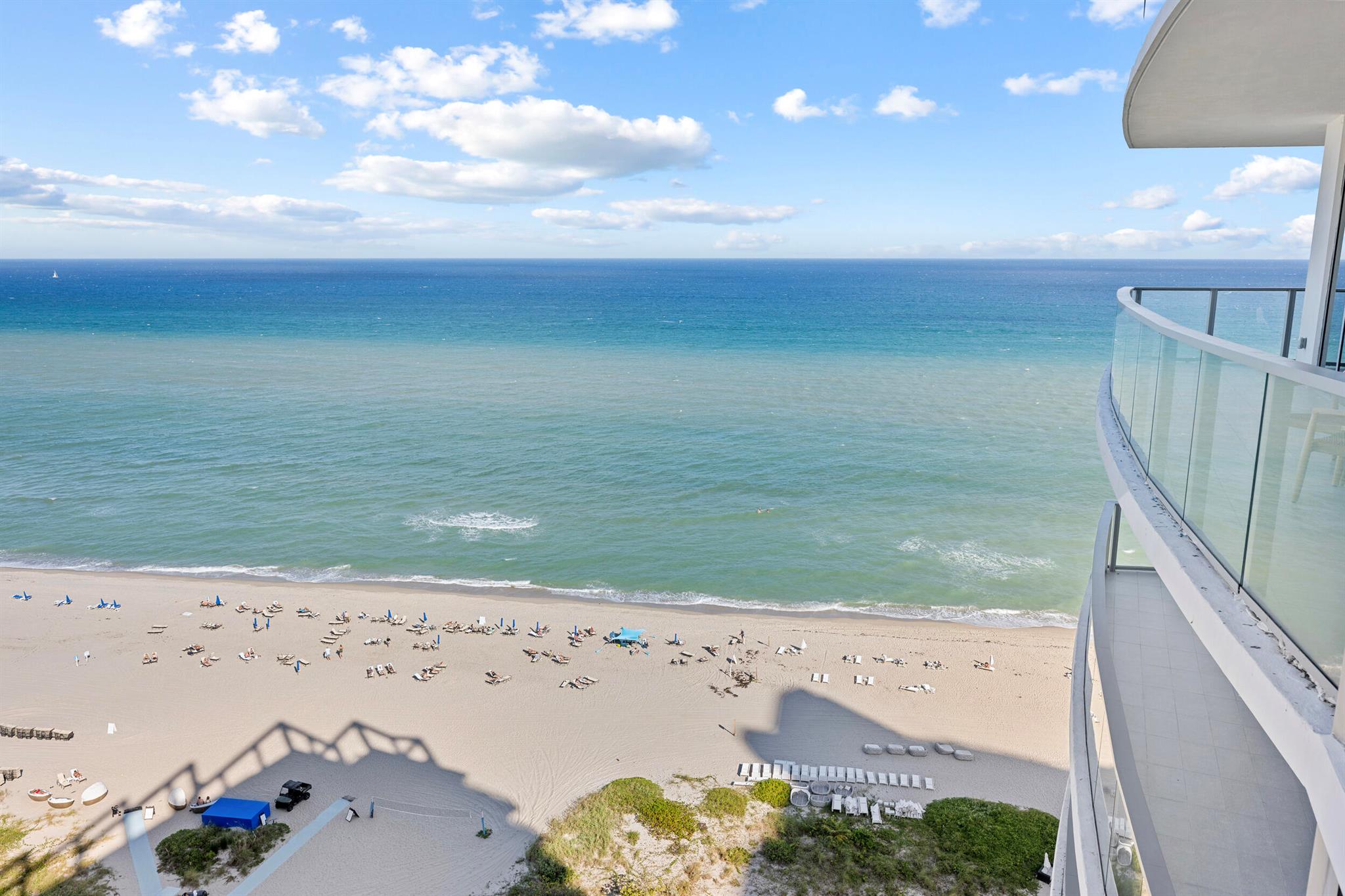 AMRIT OCEAN RESORT - Residential