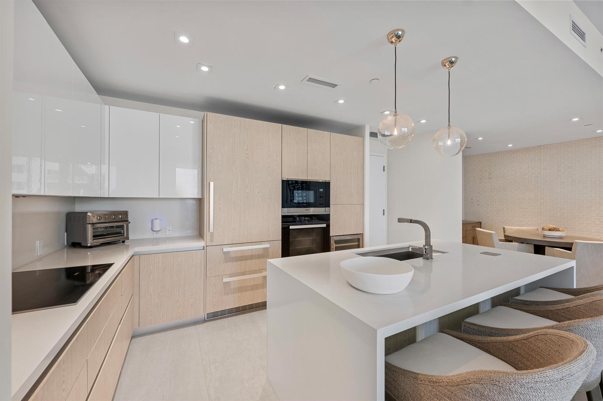 AMRIT OCEAN RESORT - Residential