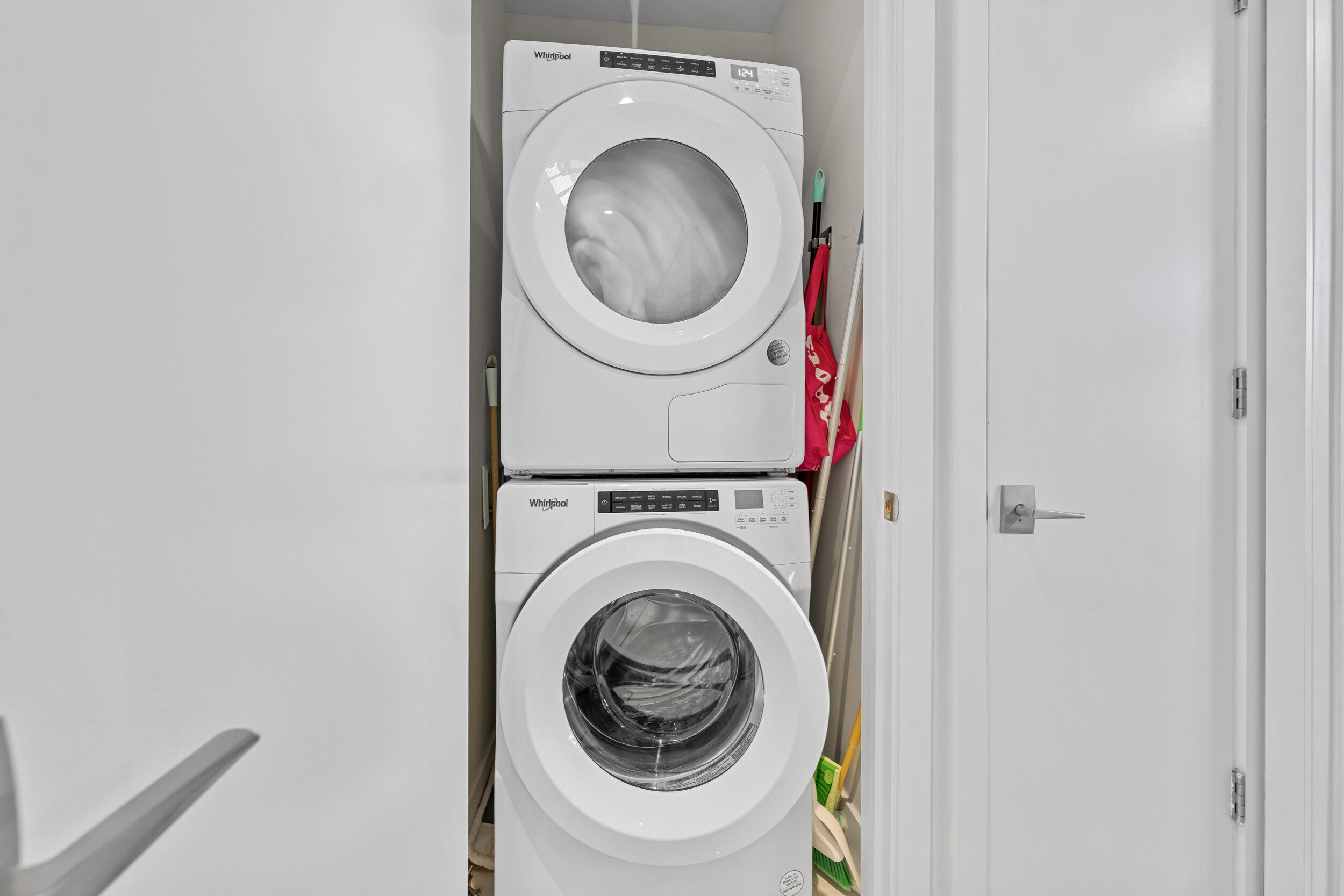 AMRIT OCEAN RESORT - Residential