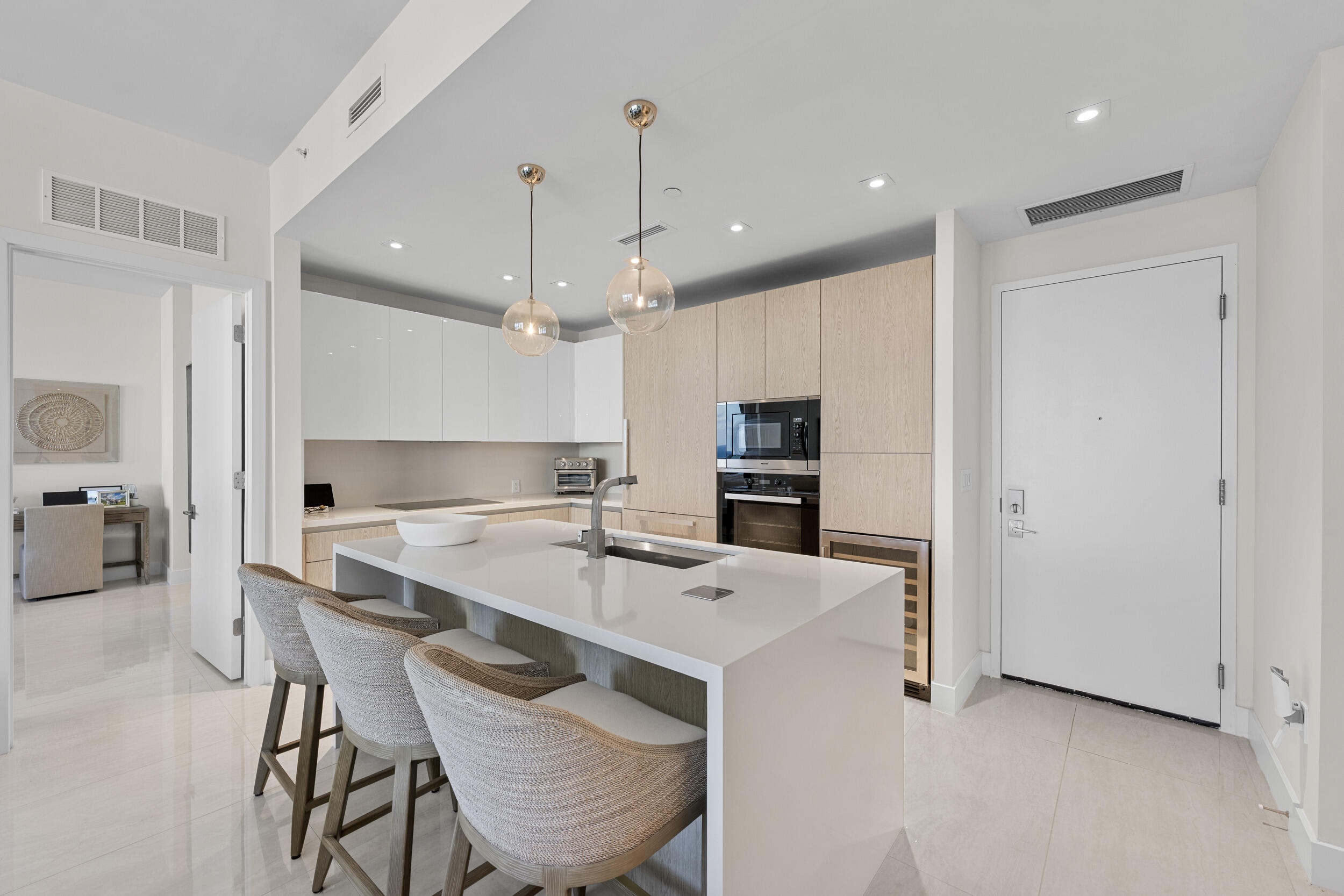 AMRIT OCEAN RESORT - Residential