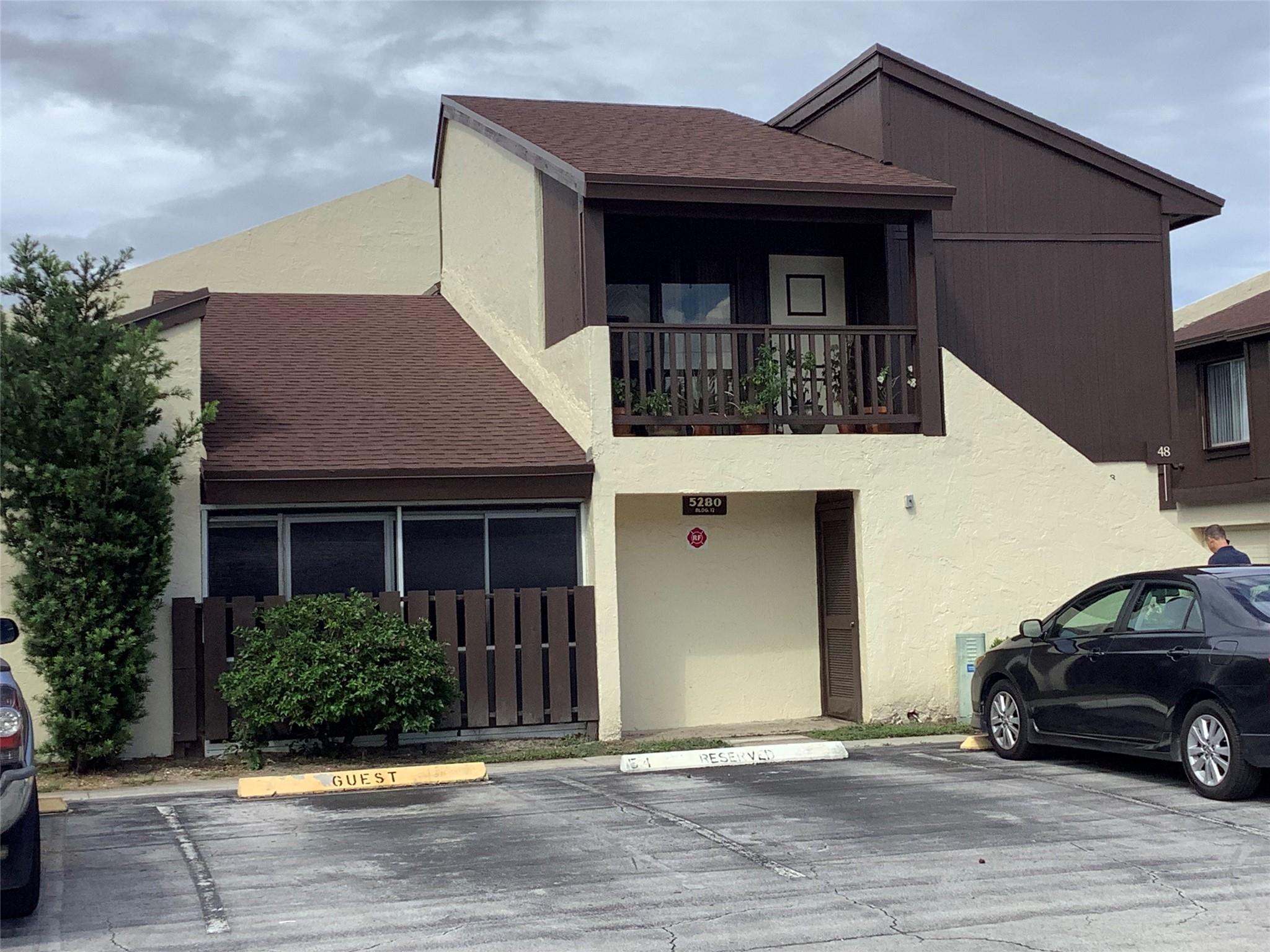 Forest Condo 01-03 - Residential Lease