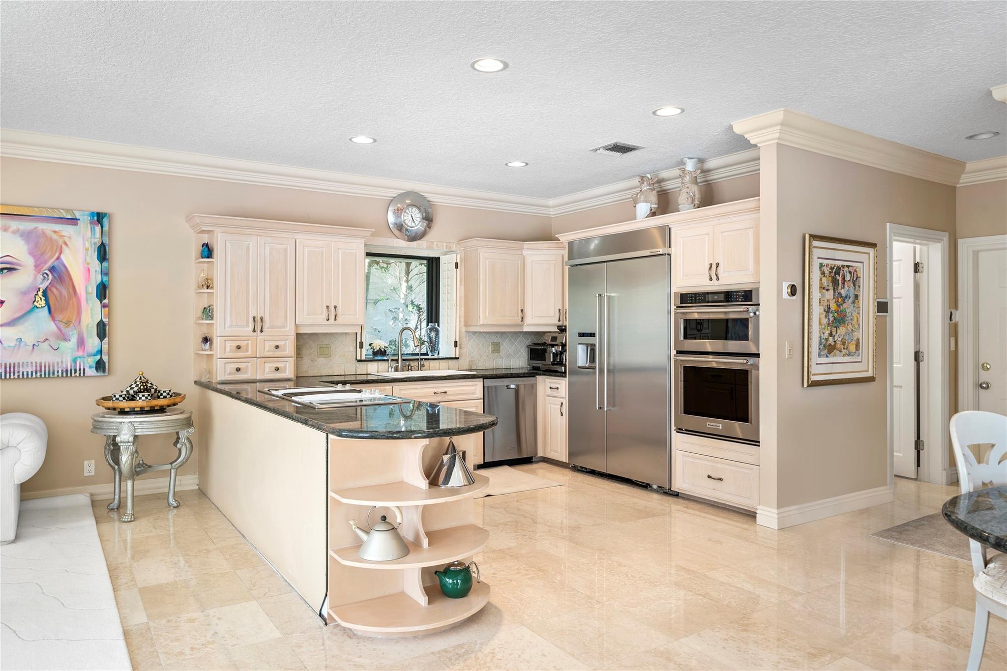 Lighthouse Point 4th Sec - Residential