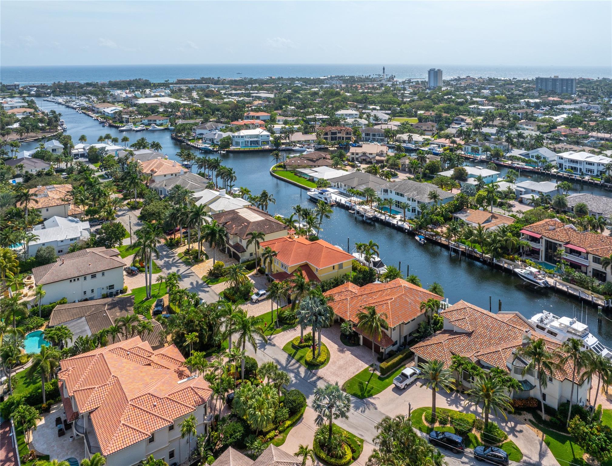 Lighthouse Point 4th Sec - Residential