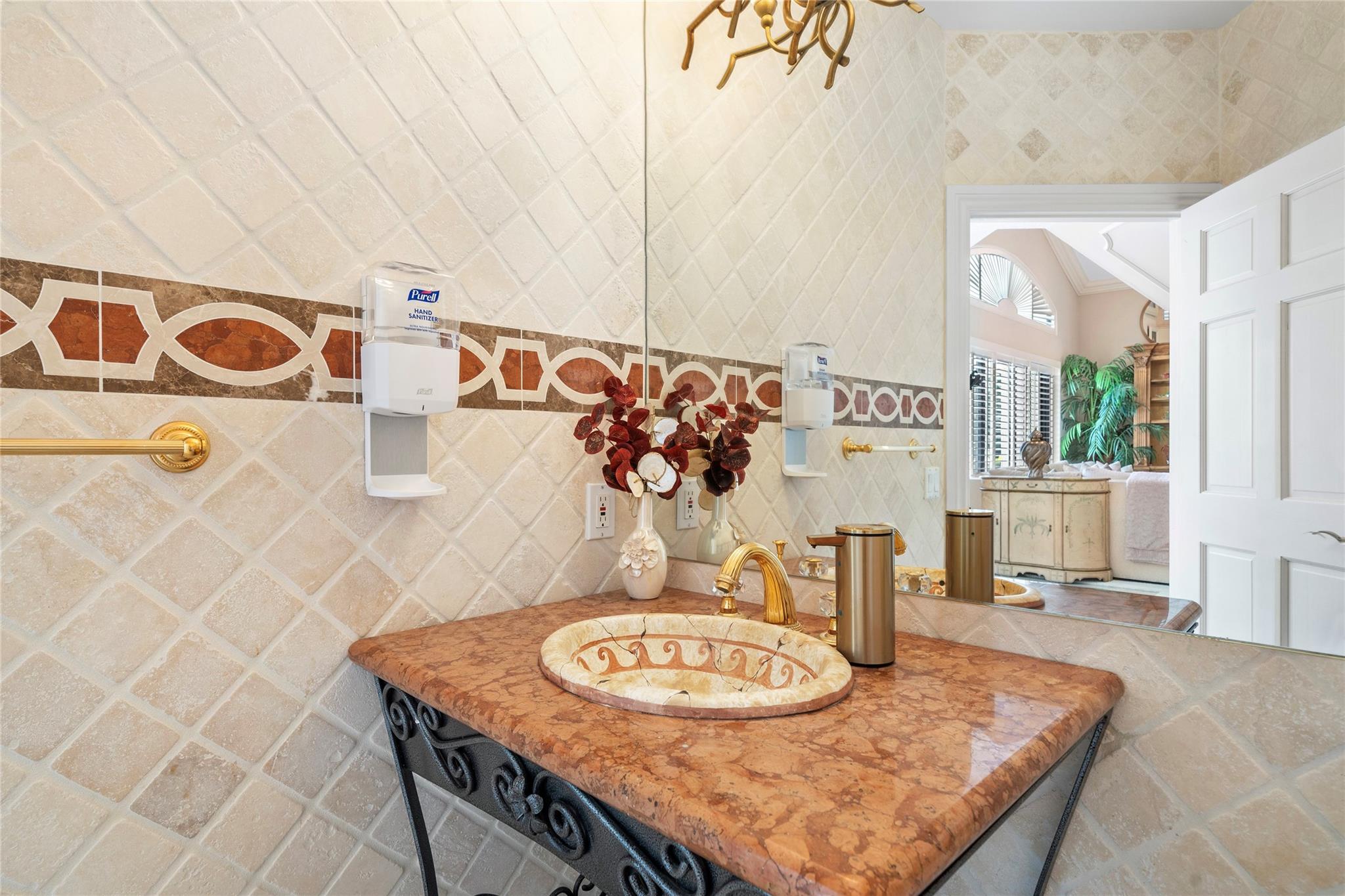 Lighthouse Point 4th Sec - Residential