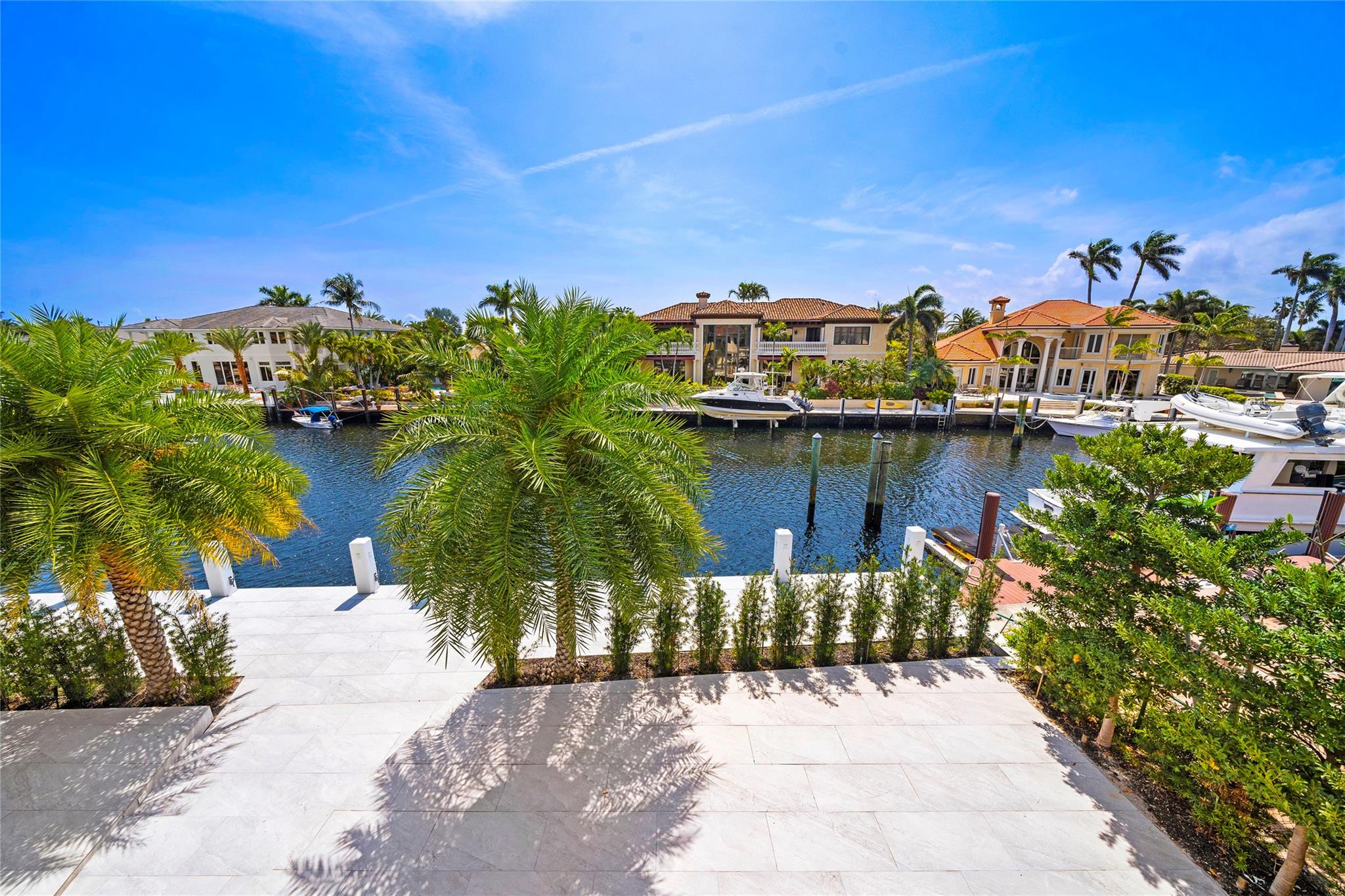 Lighthouse Point 4th Sec - Residential