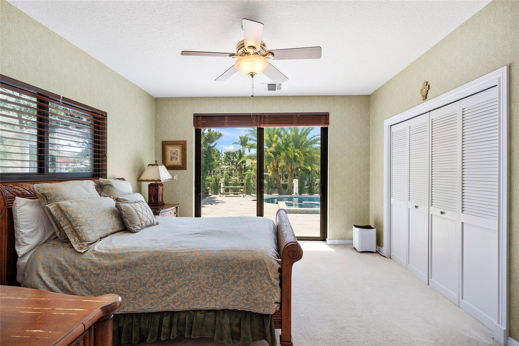 Lighthouse Point 4th Sec - Residential