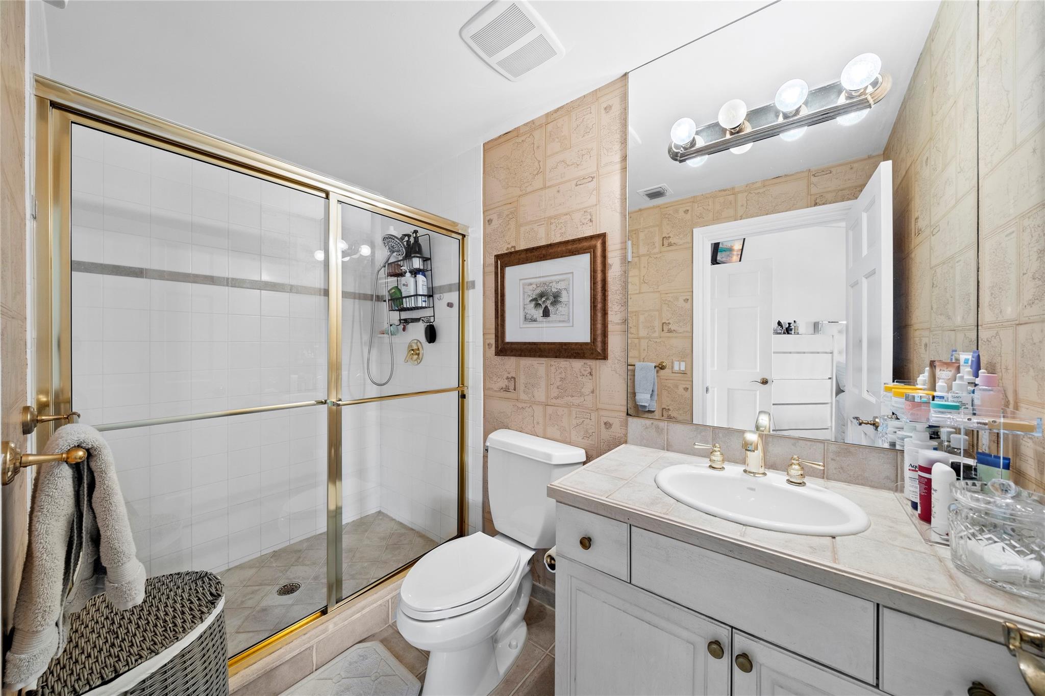 Lighthouse Point 4th Sec - Residential