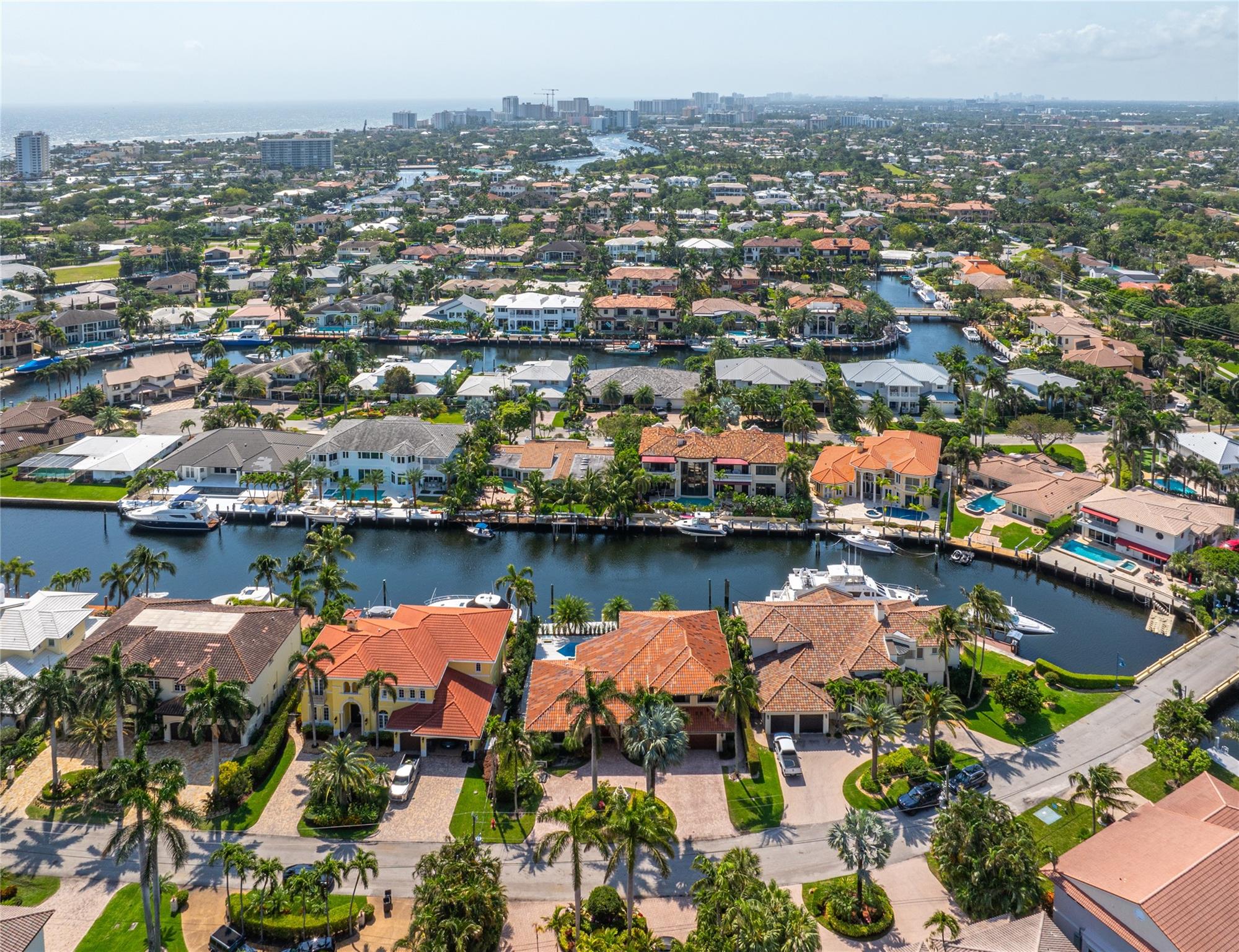 Lighthouse Point 4th Sec - Residential