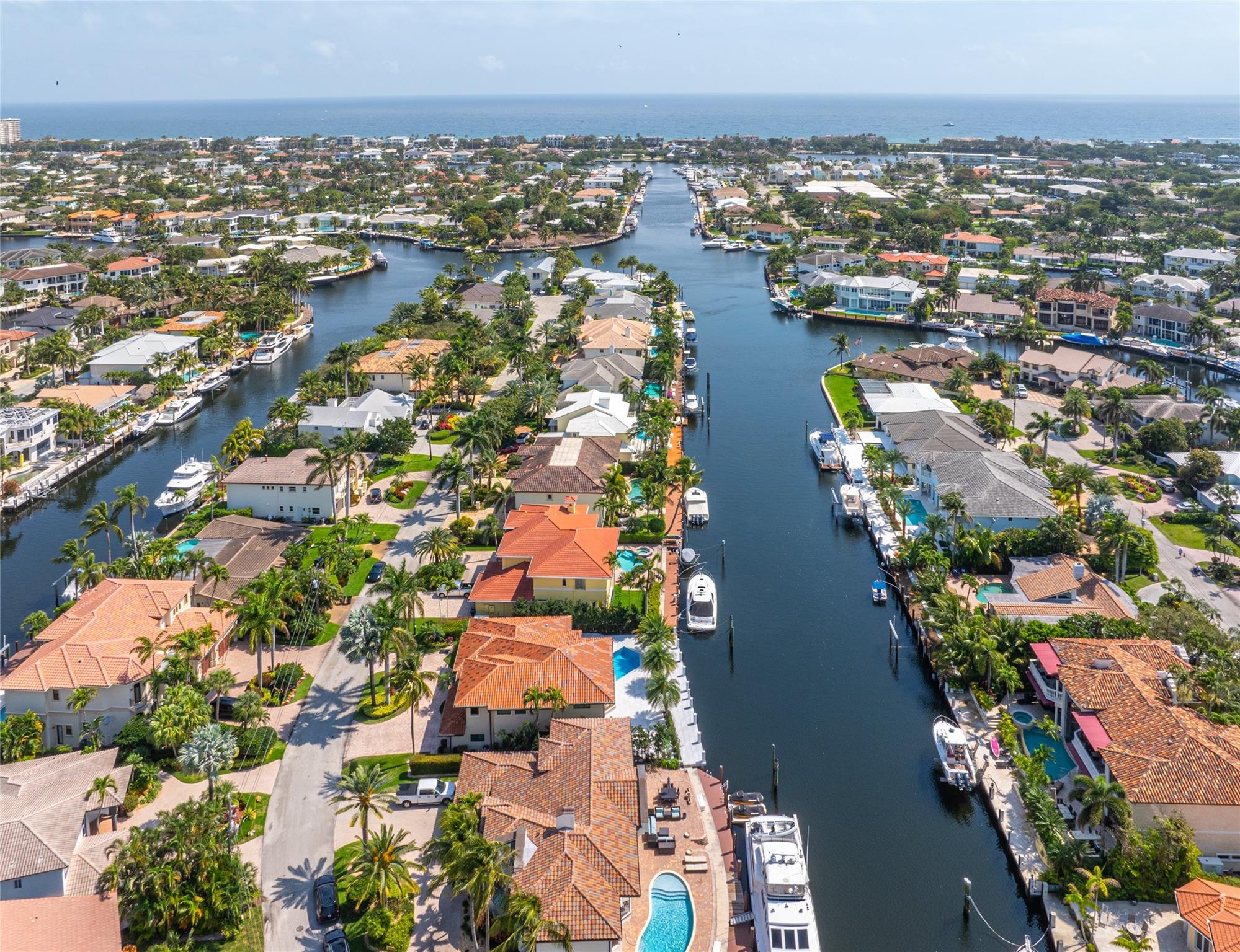 Lighthouse Point 4th Sec - Residential