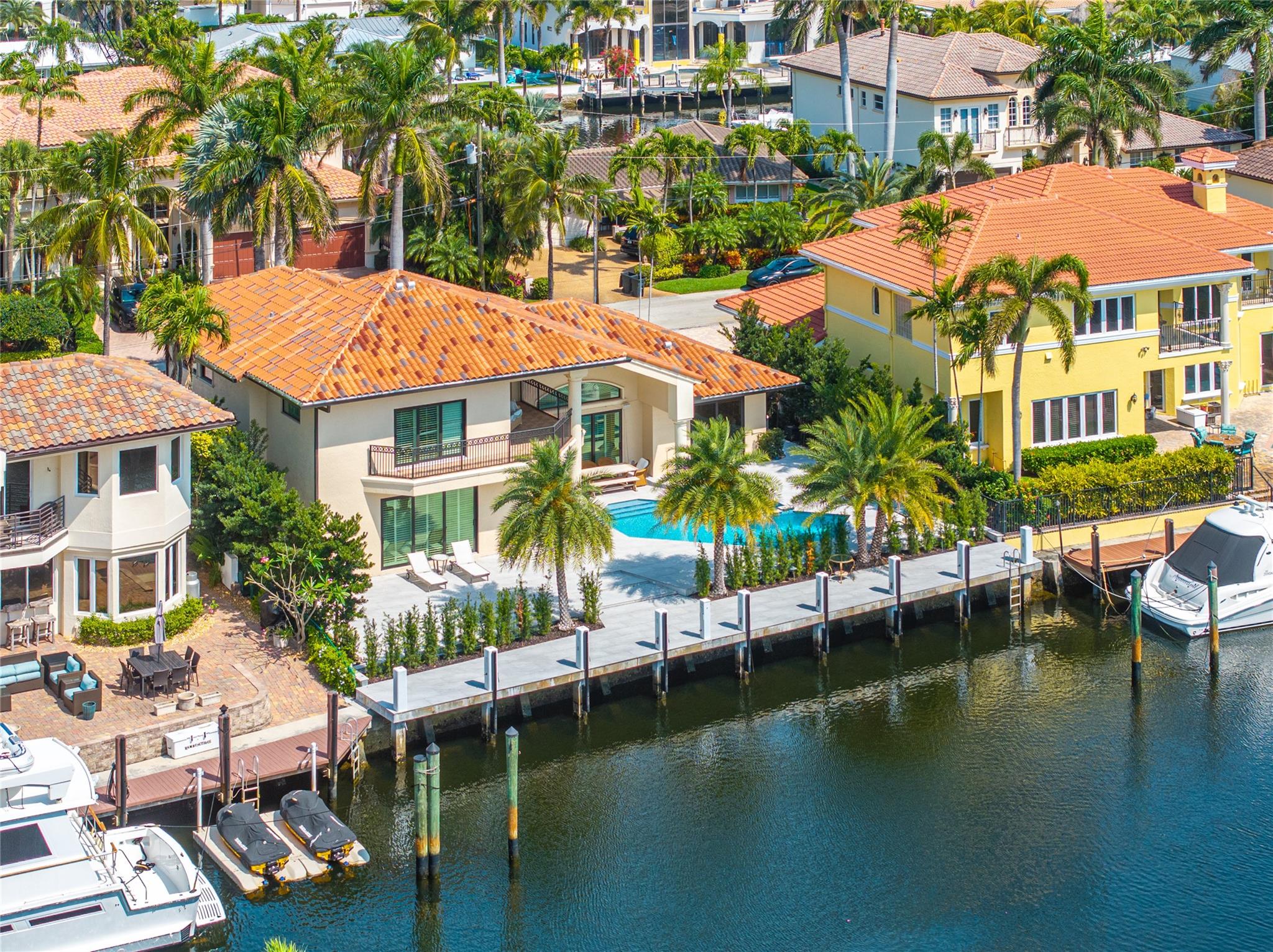 Lighthouse Point 4th Sec - Residential