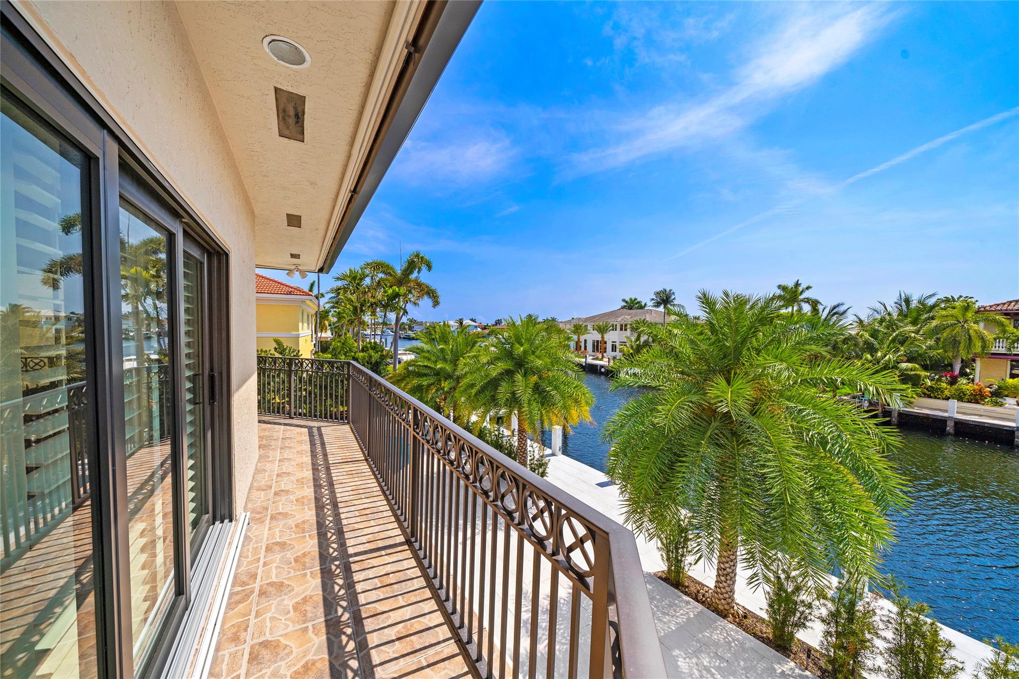 Lighthouse Point 4th Sec - Residential