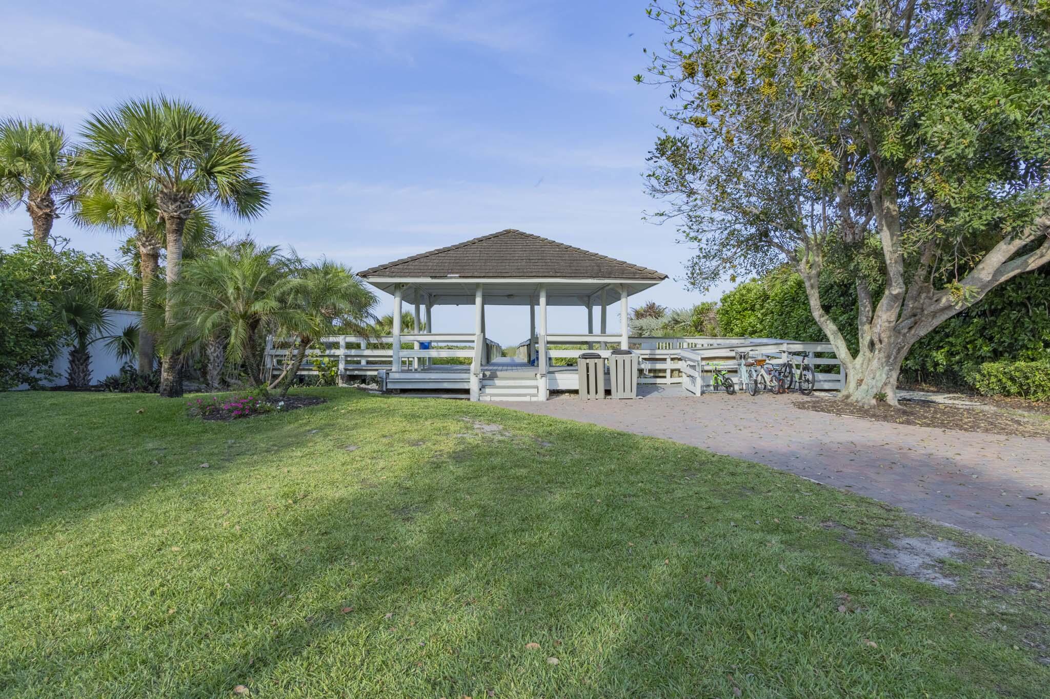 CASTAWAY COVE WAVE FOUR - Residential
