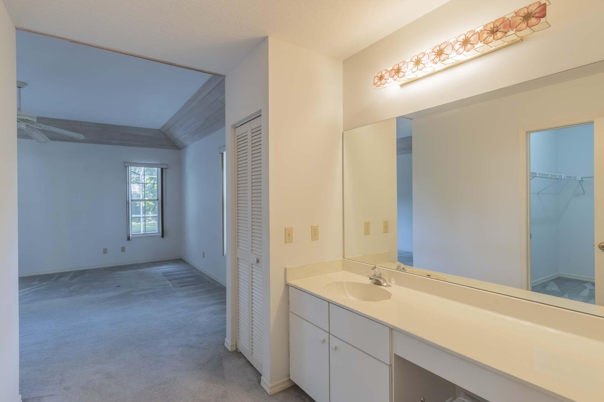 CASTAWAY COVE WAVE FOUR - Residential