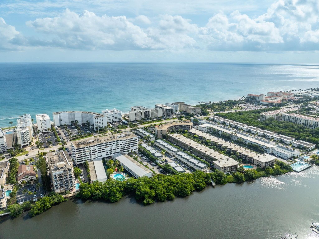Barbican Condo - Residential