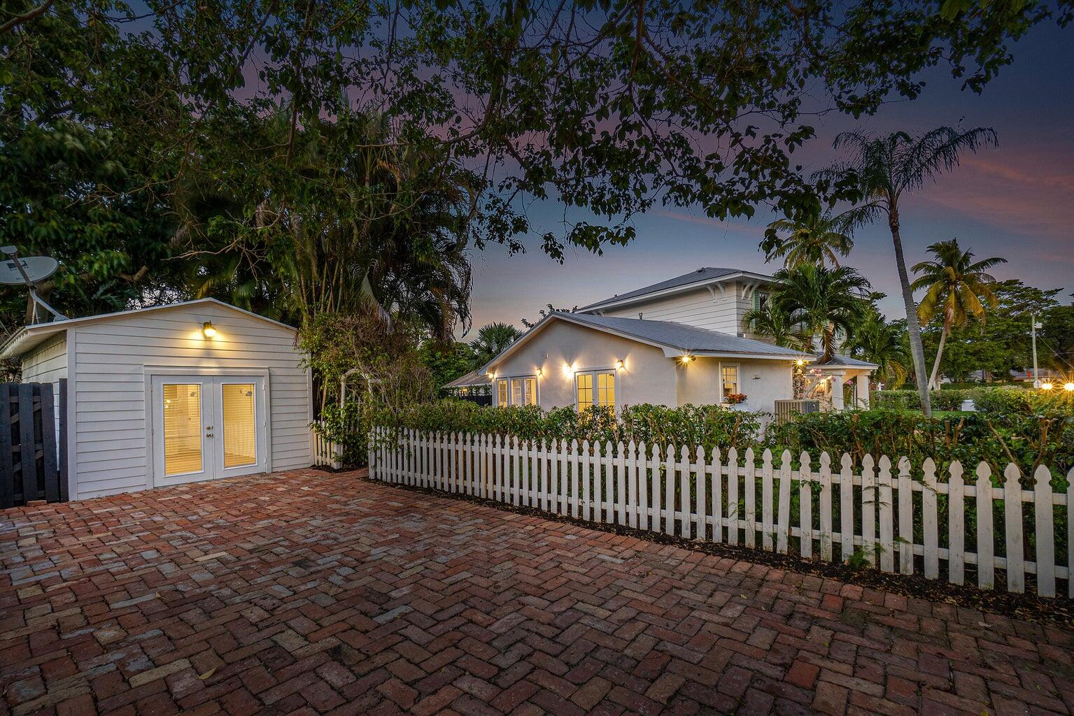 PROSPECT PARK SOUTH - Residential