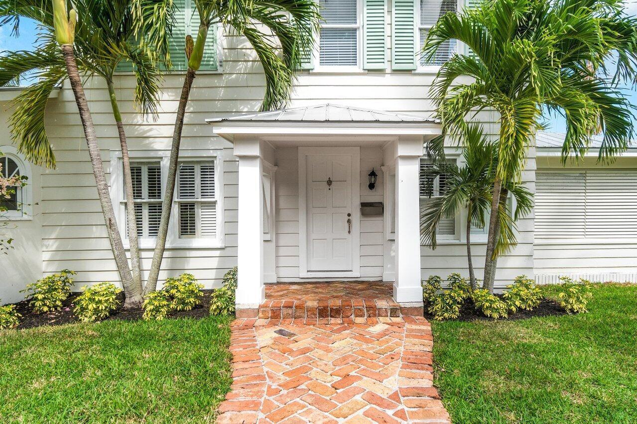 319 Buckingham Road