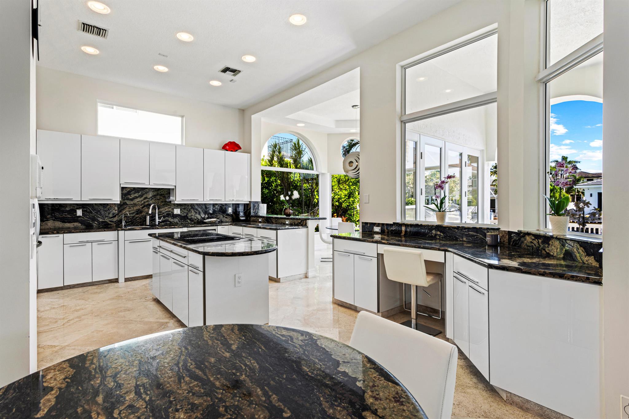 LAKE ROGERS ISLE UNIT A - Residential