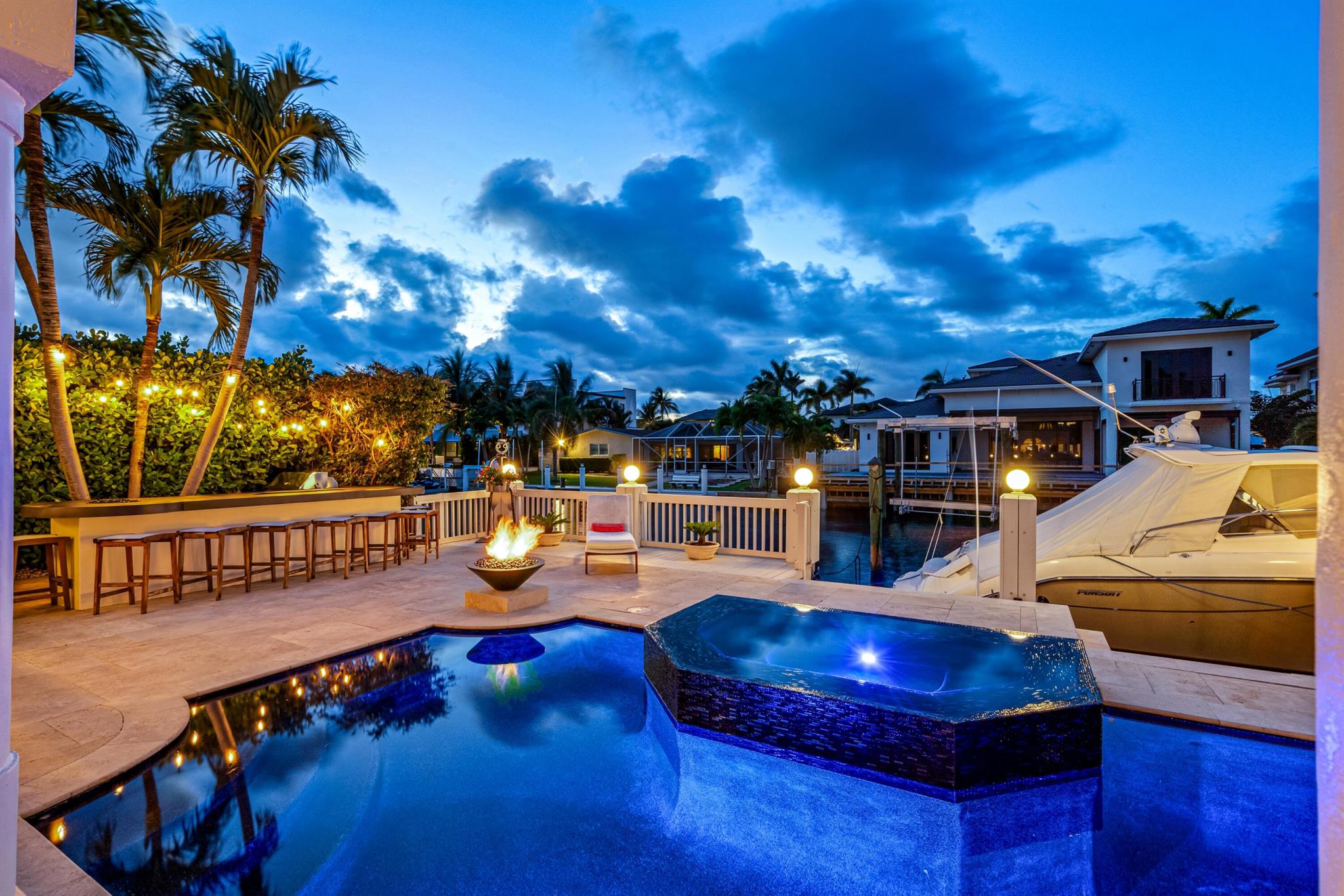 LAKE ROGERS ISLE UNIT A - Residential