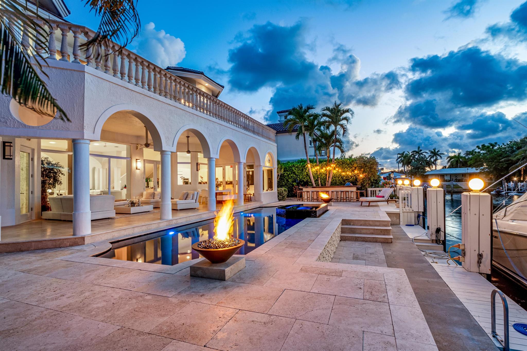 LAKE ROGERS ISLE UNIT A - Residential